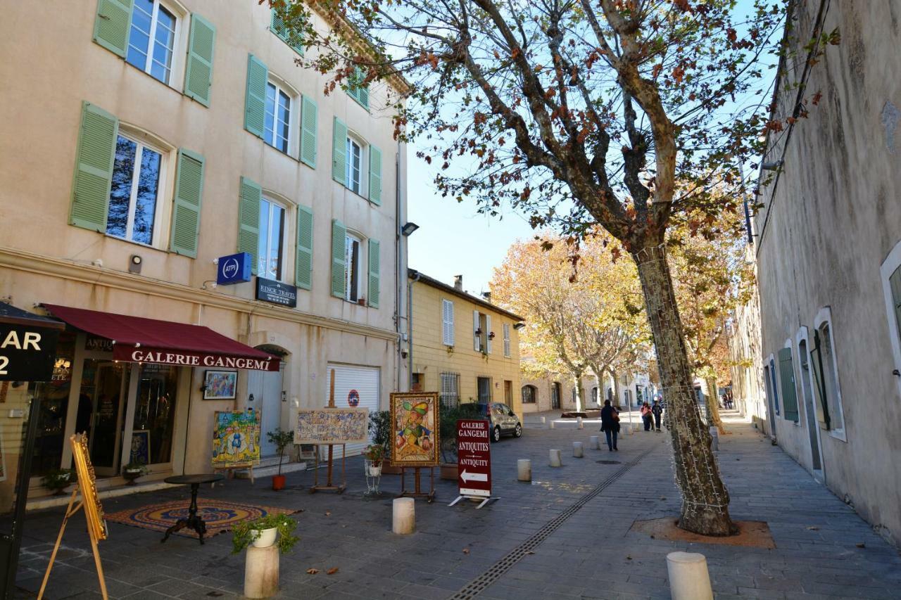 Hanna-Logis Antibes Exteriör bild