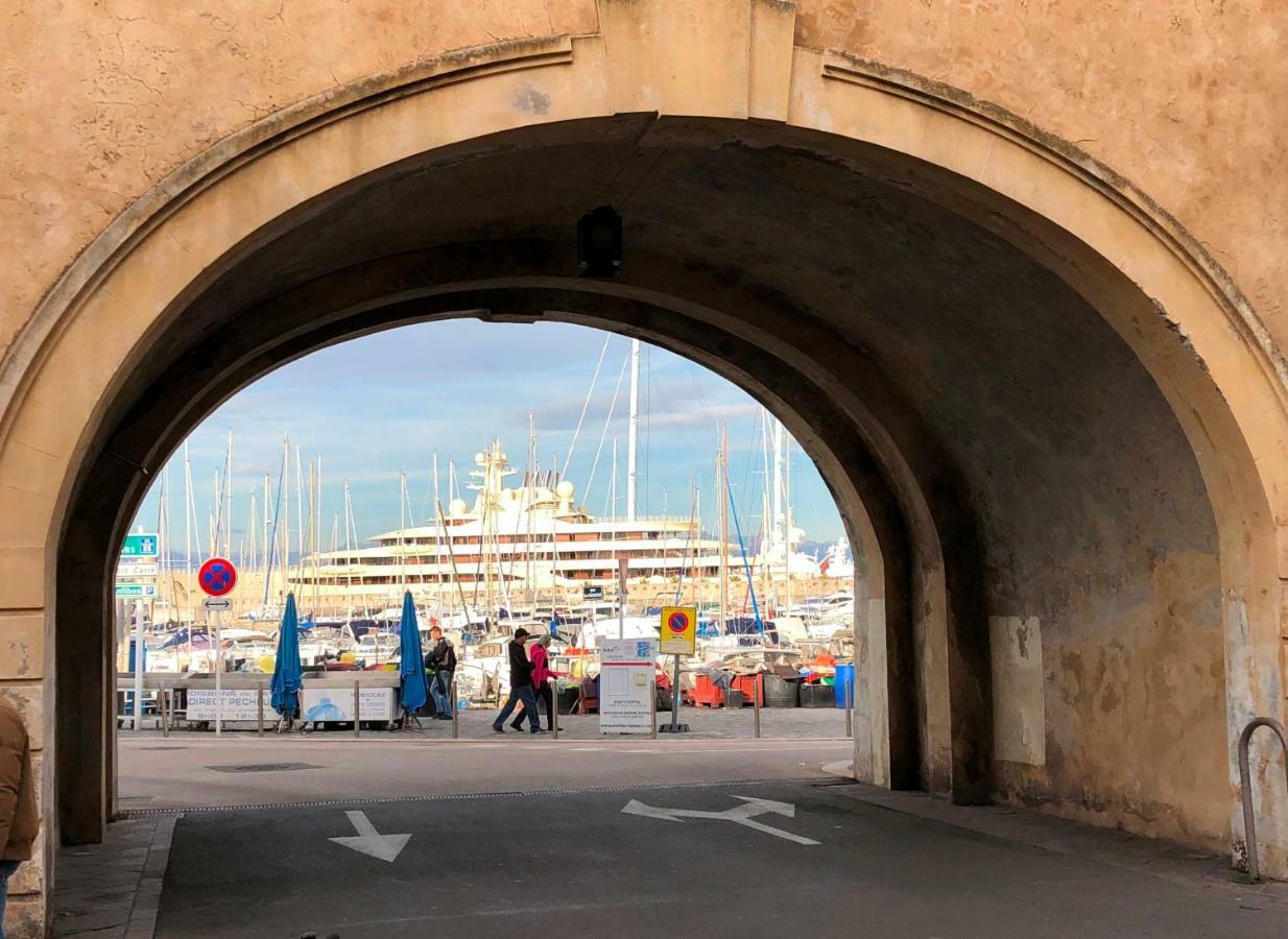 Hanna-Logis Antibes Exteriör bild